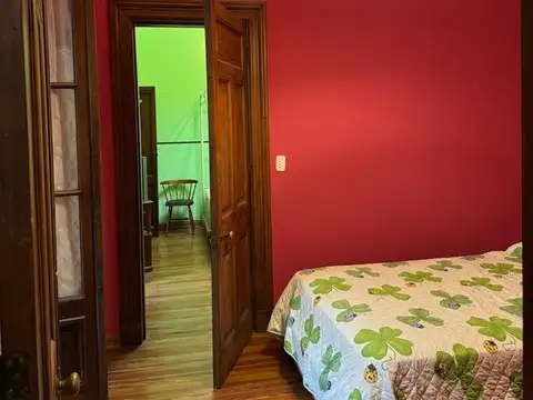 Depto Tipo Casa 5 ambientes con 2 baños