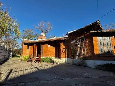 CASA EN VENTA EN PERGAMINO