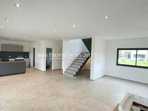 Casa en Venta en Canning, USD 270.000