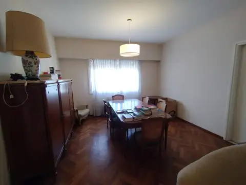 Departamento 6 ambientes con 3 baños