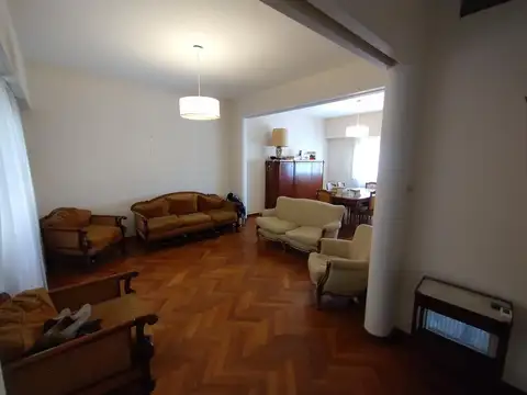 Departamento 4 dormitorios piso exclusivo a paso de Oroño y paseo del siglo