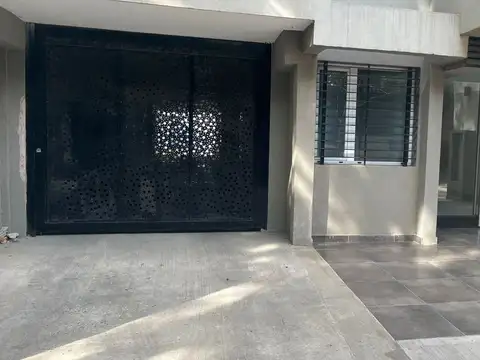 Cocheracubierta  en venta ubicado en Villa Urquiza