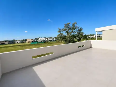 Casa en Venta en Pilar Del Este - Santa Elisa, USD 238.000