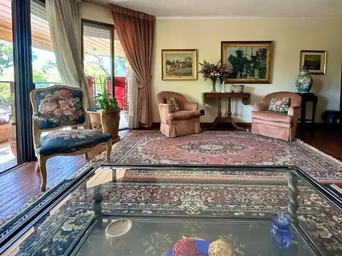 Departamento en Venta de 8 ambientes