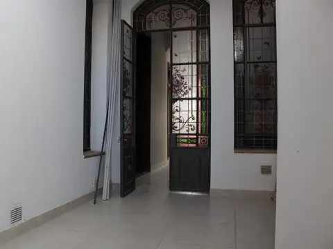 Oficina en Venta al Este