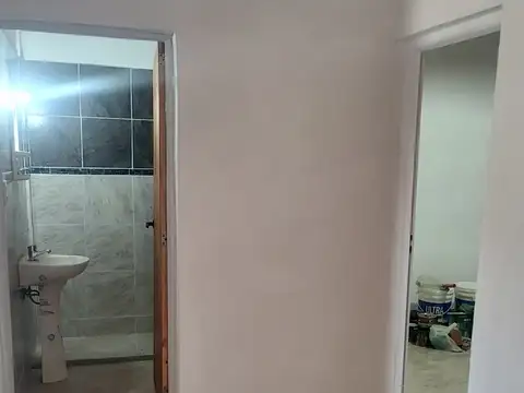 ALQUILER casa 2 dormitorios y cochera a estrenar en Perez. Juan XXIII y Chiavarini