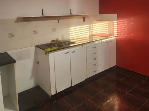 Pasaje Del Teatro 33 , Piso 1