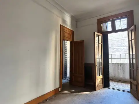 Departamento 11 ambientes con 2 baños