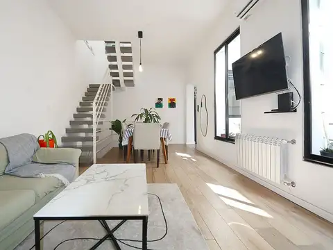 Depto Tipo Casa 6 ambientes con 3 baños