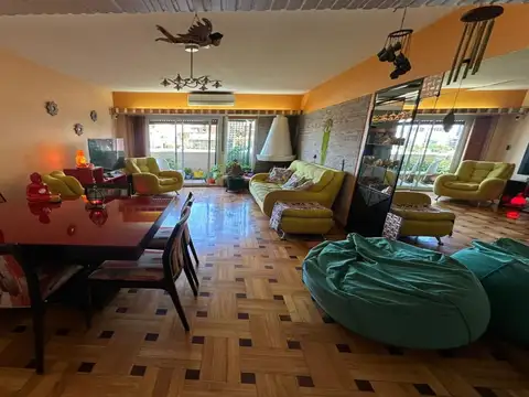 Departamento en Venta de 4 dormitorios