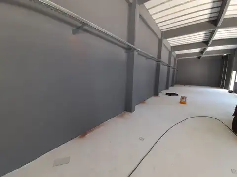 Venta - Deposito con vivienda - Villa Sarmiento