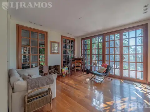 Casa en Venta al Este