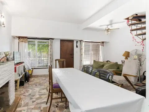 Casa en Venta con 1 cochera