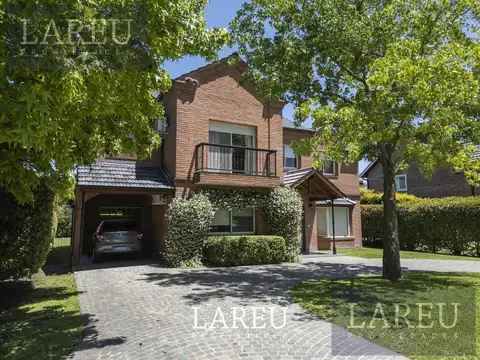 Casa en Venta de 4 dormitorios