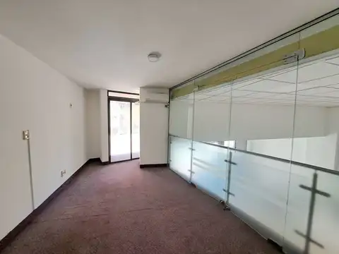 Local en Venta en Tres Cruces, USD 450.000