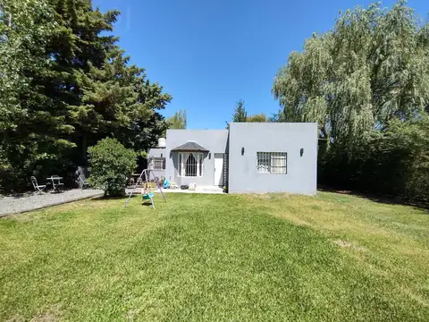 Venta. Casa 3 Ambientes. Lote de 760 M2. Parque Sakura. Exaltación de la Cruz