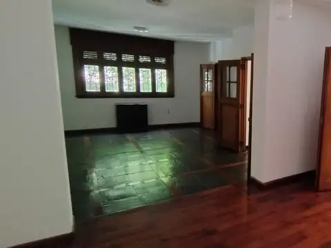 Depto Tipo Casa 7 ambientes con 3 baños