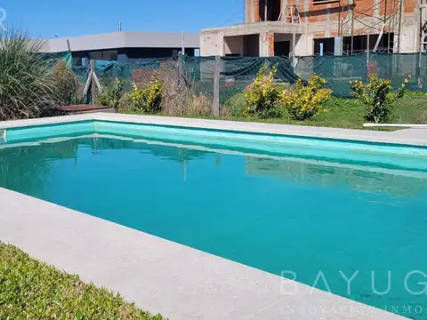 Venta Casa - Club de Campo Manuel Belgrano / Ing. Maschwitz al 1600