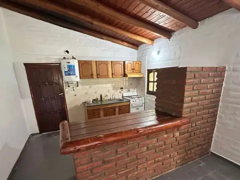 A tres cuadras de la plaza