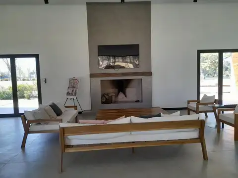 Terreno en Venta en San Antonio de Areco, USD 75.000