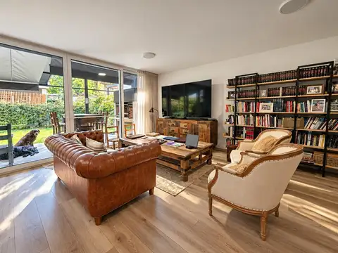 Casa en Venta en La Horqueta, USD 580.000