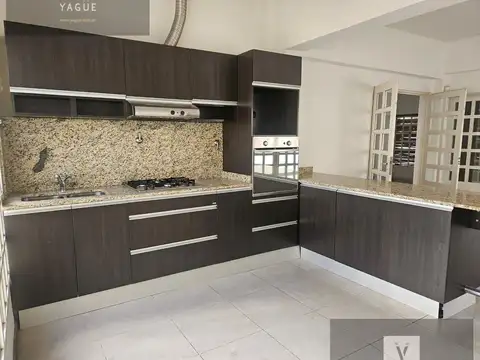 Casa en Venta en Comodoro Rivadavia, USD 180.000