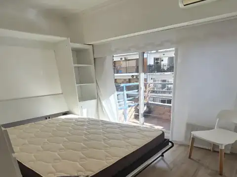 Departamento en Alquiler en Recoleta, $ 800.000