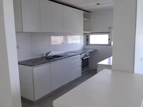 Departamento en Alquiler con 1 cocheras