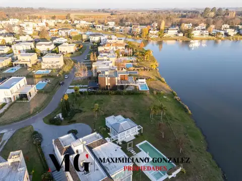 Terreno en Venta en La Martona, USD 210.000