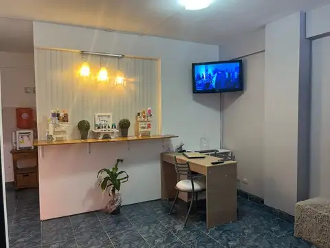 Monoambiente amplio en plena zona comercial Villa Lugano