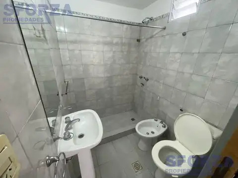 Depto Tipo Casa 2 ambientes con 1 baño