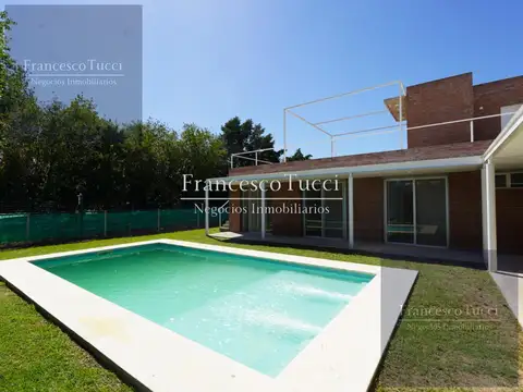 Casa en Alquiler de 3 dormitorios
