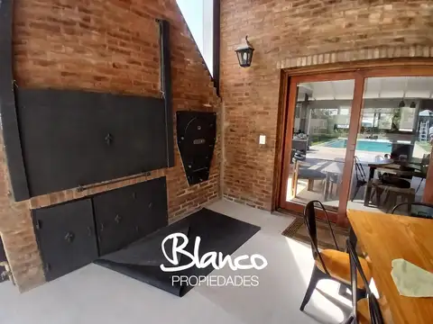 Casa en Venta en Saint Matthews, USD 370.000