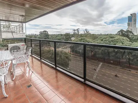 DEPARTAMENTO 4 DORMITORIOS   PLAYROOM | 2 DEPENDENCIAS | 2 COCHERAS