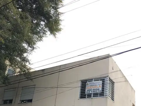 Alquilo dpto 2 dorm b°jardín