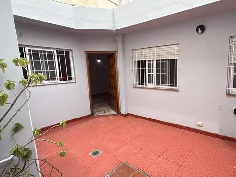 Alquiler de PH 3 ambientes en Villa Dominico