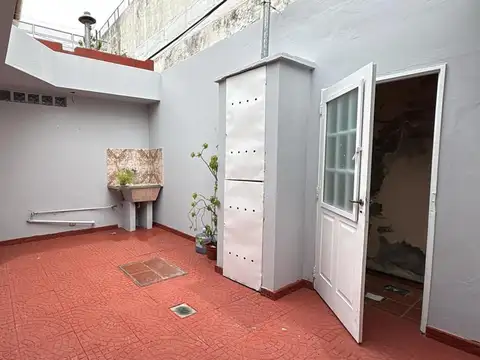 Depto Tipo Casa en Alquiler de 3 ambientes