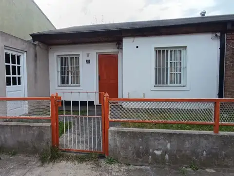 VENTA CASA 3 AMB EN ALTOS DE PODESTA