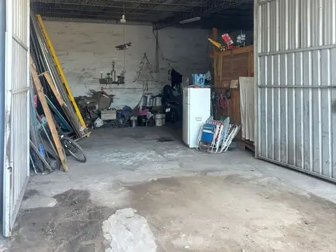 Venta de Galpon con Construccion en Reconquista