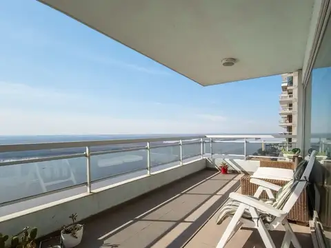 Departamento en venta 3 dormitorios MAUI