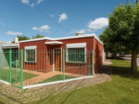 VENTA CASA 3 AMBIENTES - ITUZANGO