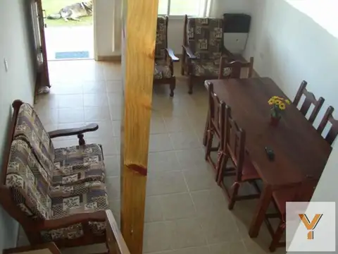 Oficina en Venta con 12 cocheras