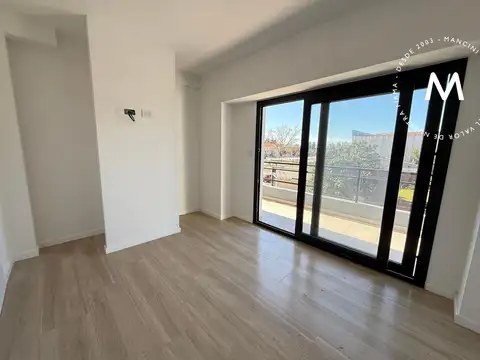 Local comercial en venta a estrenar - San Martín