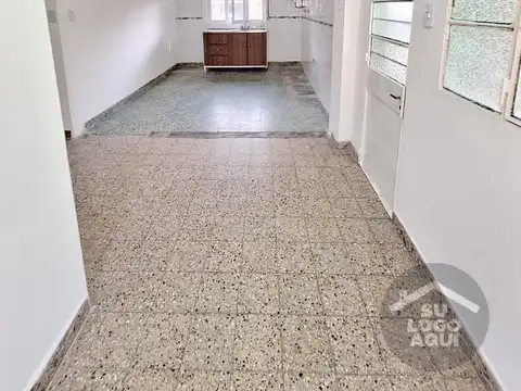 Casa en Alquiler en Jose Leon Suarez, $ 850.000
