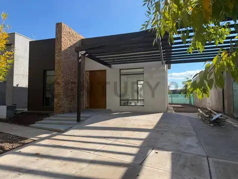 Casa en Venta en Mayor Drummond, Luján de Cuyo