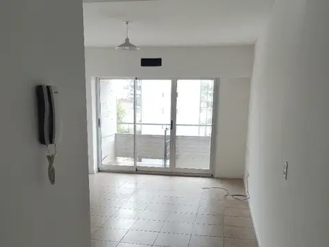 Departamento en Alquiler en Parque Rivadavia, $ 450.000