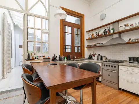 Depto Tipo Casa en Venta 60 años