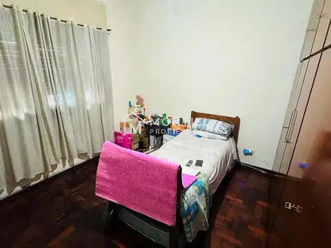 Casa Chalet  en Venta en El Palomar, Morón, G.B.A. Zona Oeste