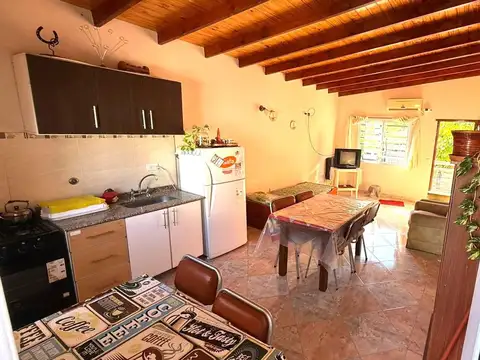Departamento 3 ambientes con espacio vehicular, gas natural!