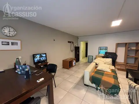 Lomas de San Isidro - Oficina Venta